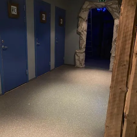 Basecamp Nord - Indoor Camping 럭셔리텐트 Moen i Målselv