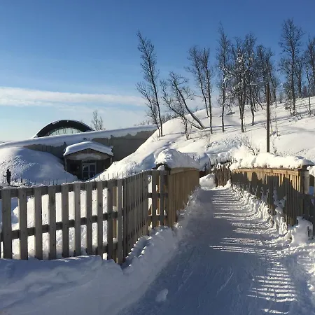Basecamp Nord - Indoor Camping 럭셔리텐트 Moen i Målselv